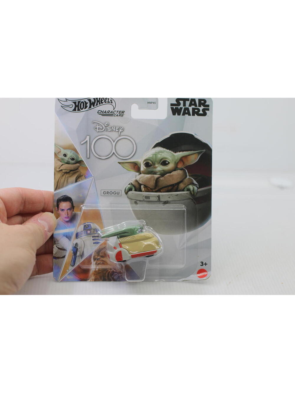 Hot Wheels Disney Character Cars 100 Star Wars Grogu Mattel 1:64 Scale Car